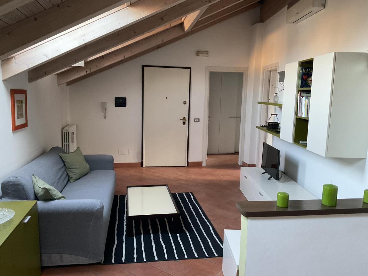 Mansarda Nel Cuore Di Novi Novi Ligure Exterior foto